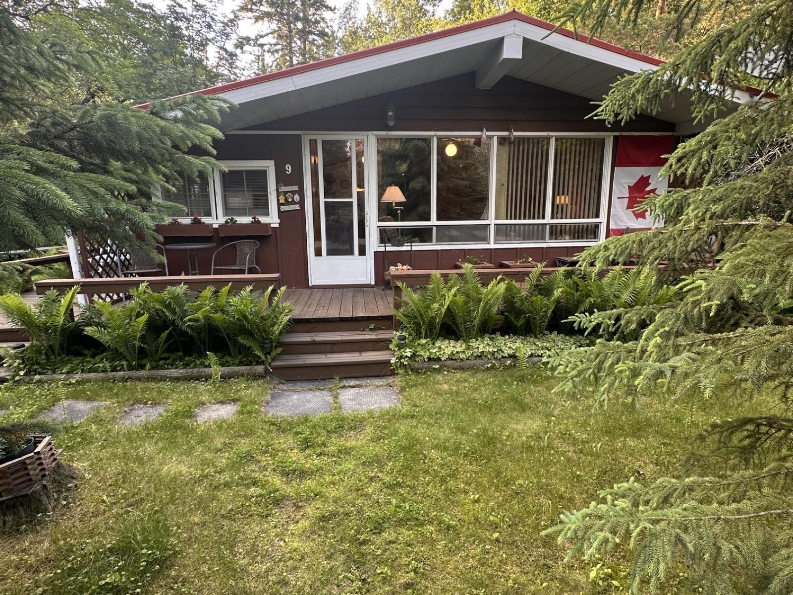 Front view Lot 9 Elder